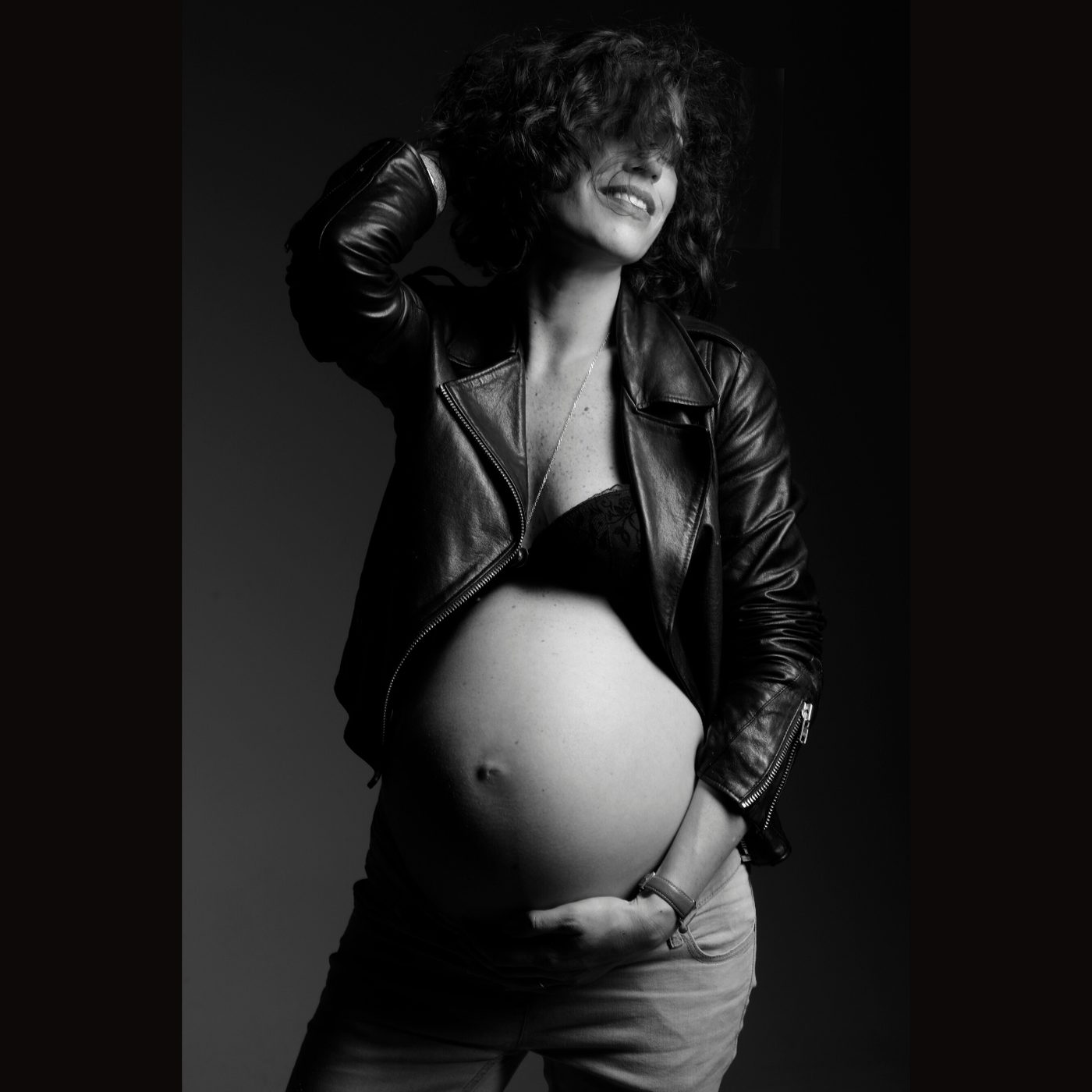 Shooting photo grossesse au Studio Lenoir, Paris 10
